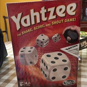 NWT Hasbro Classic Board Game White and Black Dice